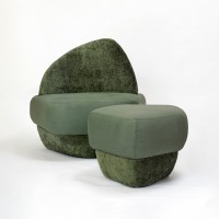 <a href="https://www.galeriegosserez.com/artistes/salamoun-roula.html">Roula Salamoun</a> - Archipelago - Fauteuil 